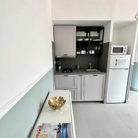 Residenza San Biagio * نابولي